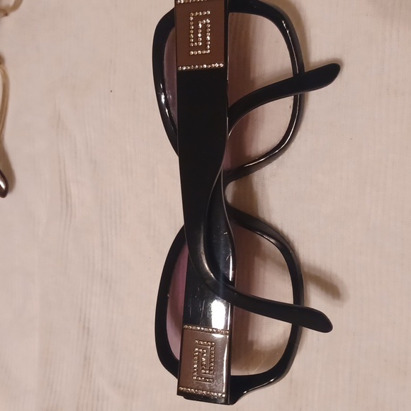 Versace Accessories - Versace glasses